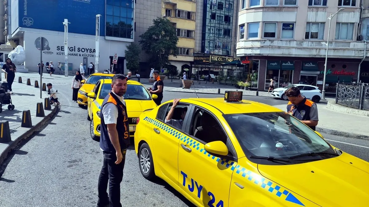 Turistleri dolandıran taksicilere sıkı denetim