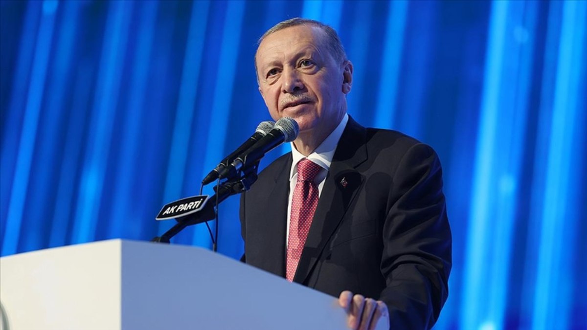 Cumhurbaşkanı Erdoğan Bursa 8. Olağan İl Kongresi’nde konuşuyor