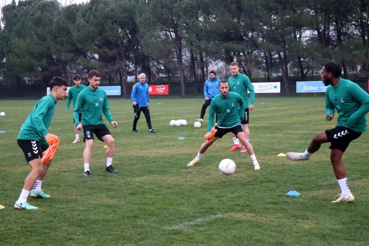 Sakaryaspor Başkanı Cumhur Genç: ‘Küme düşme derdimiz yok, hedefimiz play-off’