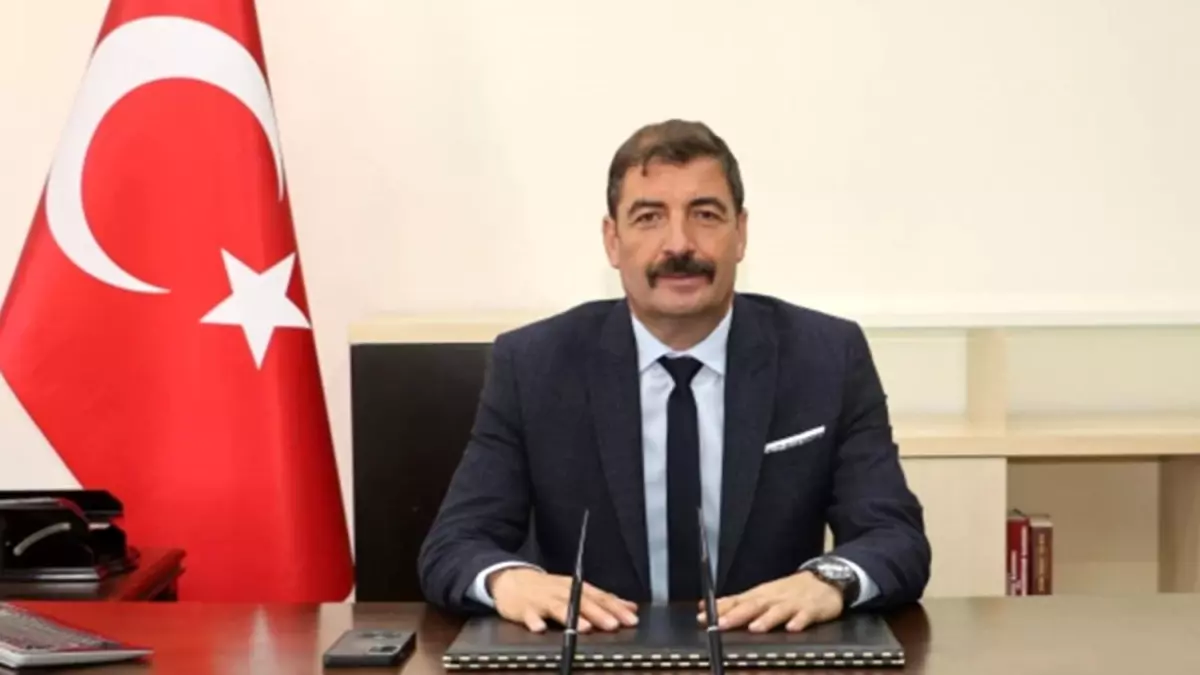 Kula Belediye Başkanı Hikmet Dönmez’in Görev İadesi