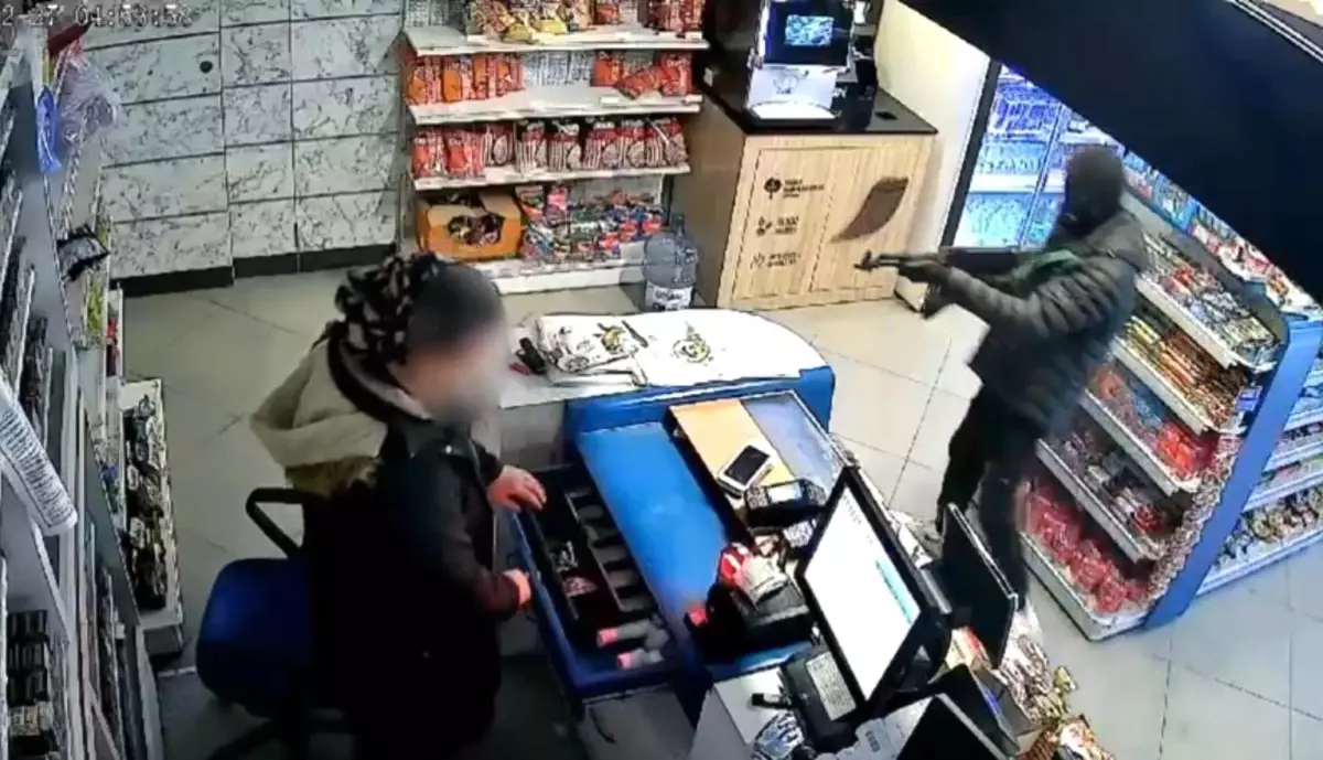Soyguncu 8 Saatte Yakalandı