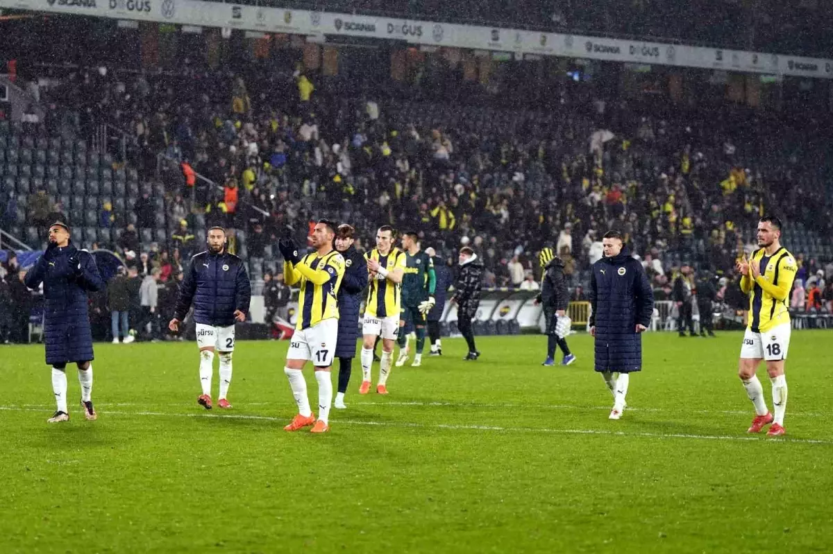 Fenerbahçe, Galatasaray’ın Puan Kaybından Yaralandı